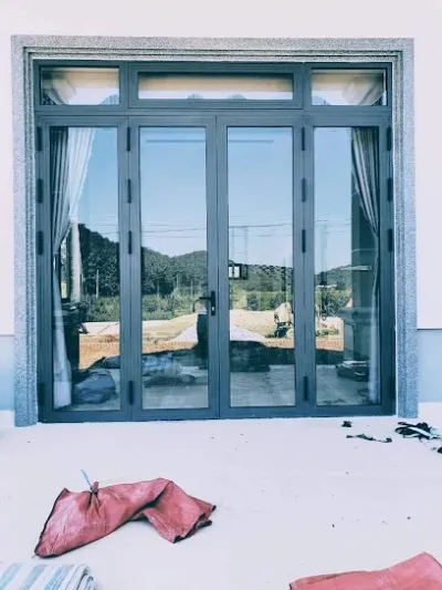 nhôm kính quốc khánh - cửa sổ nhôm