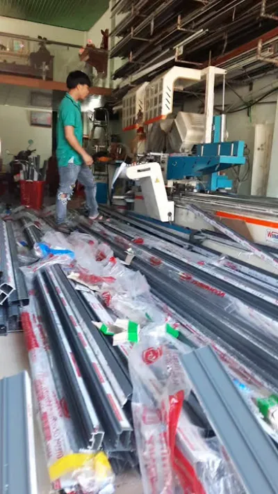 nhôm kính tuấn cường - cửa hàng vật liệu xây dựng