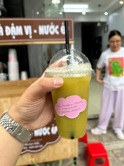 nước ép - cafe hai cô gái - quán cà phê