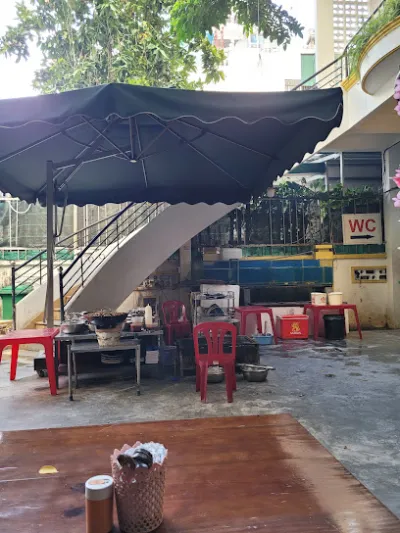 ốc quỳnh trâm - nhà hàng hải sản