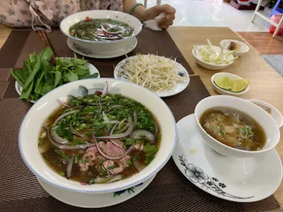 phở bò nhà gà ri - nhà hàng