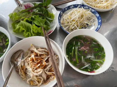 phở khô 62 - nhà hàng châu á