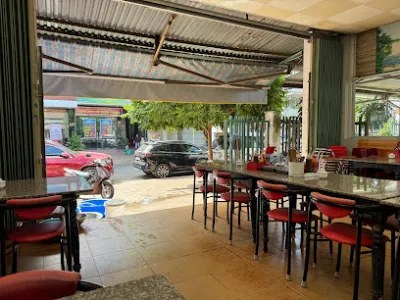 phở khô hai tô 99 - quán ăn nhỏ