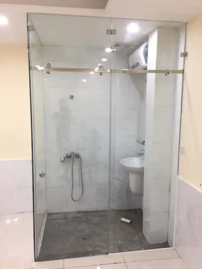 phòng tắm kính cường lực - dự án nhà