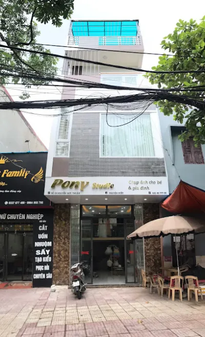 pony studio - chụp ảnh cho bé và gia đình nam định - studio nhiếp ảnh
