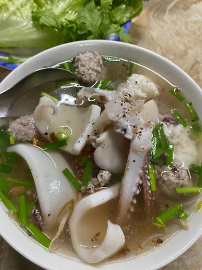 quán 234 - hủ tiếu mực thịt bằm, hủ tiếu sa tế nai - quán ăn nhỏ