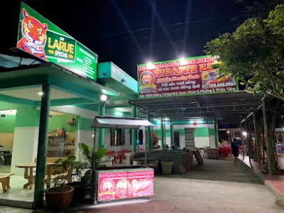 quán ăn cháo gà vườn nhãn văn liêm - nhà hàng