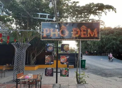quán ăn gia đình phố đêm quán - quán rượu