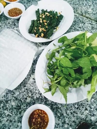 quán ăn gia đình phục vụ các món ăn bình dân lê quang - nhà hàng gia đình