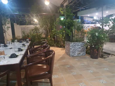 quán ăn sân vườn giấy - nhà hàng