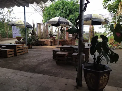 quán cafe sân vườn lan vy - quán cà phê