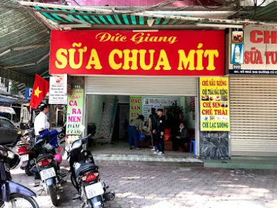 quán chè huế đức giang - cửa hàng bán đồ tráng miệng