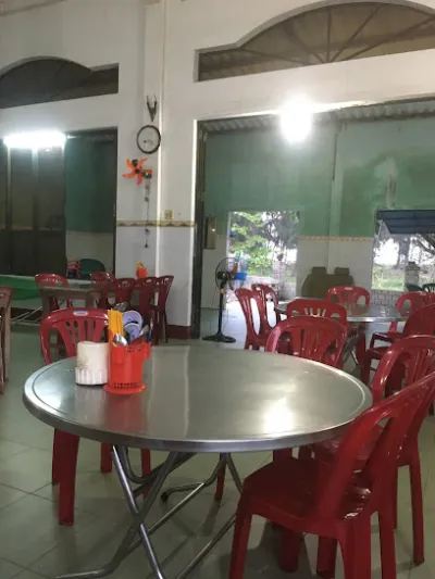 quán cơm ba tiên - quán ăn nhỏ