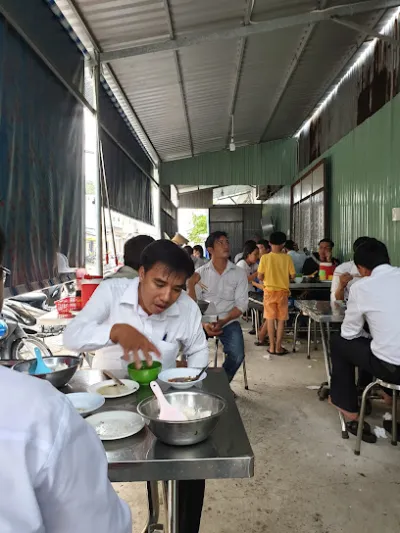 quán cơm ba vân - nhà hàng