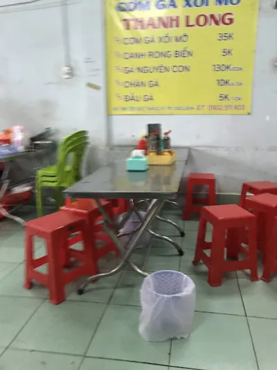 quán cơm gà xối mỡ thanh long - nhà hàng