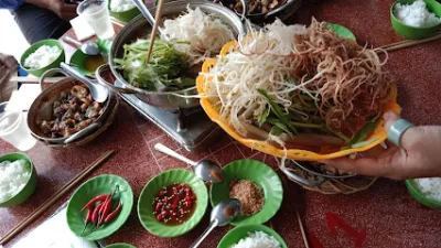 quán cơm gia bảo - quán ăn nhỏ