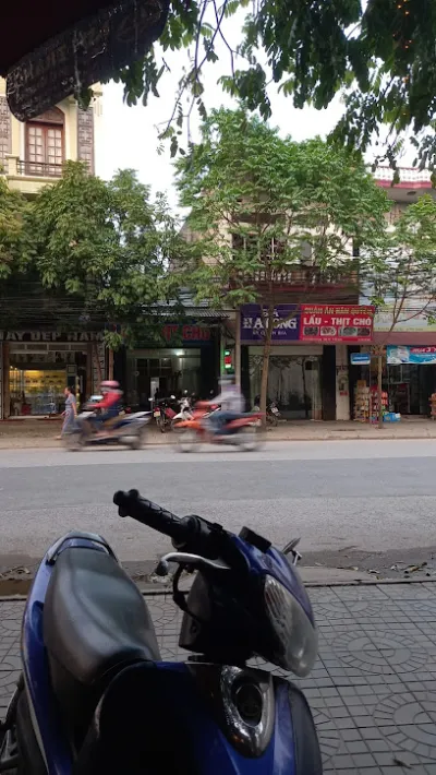 quán cơm hân quyên - quán ăn nhỏ