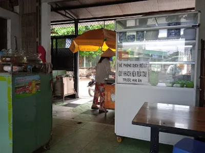quán cơm ngọc dung - quán ăn nhỏ