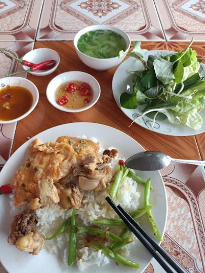 quán cơm nhà nghỉ hồng hải đèo nhông - nhà hàng