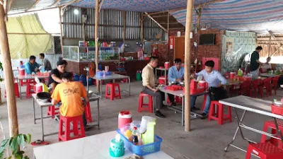 quán cơm phần canh chua cá kho - quán ăn nhỏ