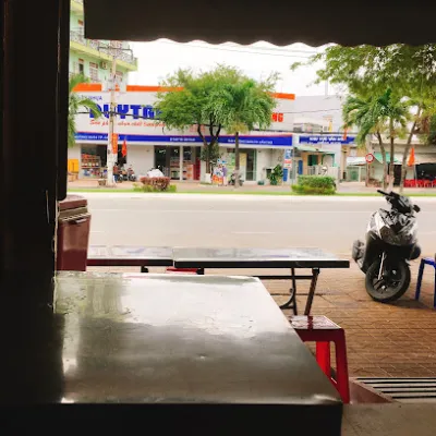 quán cơm tấm đông hồ - quán ăn nhỏ