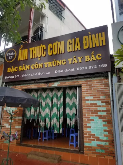 quán côn trùng tây bắc - nhà hàng