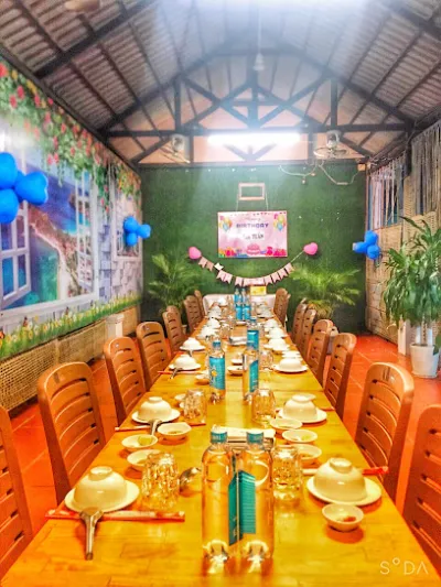 quán gà lá é - đặc sản phan khang py - nhà hàng