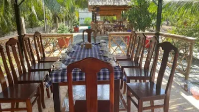 quán hoa súng - quán ăn nhỏ