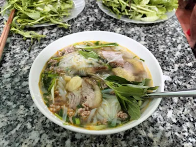 quán phở bò gia truyền nam định - quán ăn nhỏ
