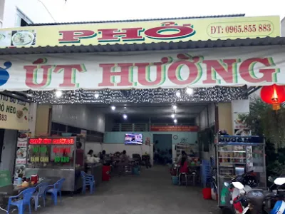 quán phở út hường - quán ăn nhỏ
