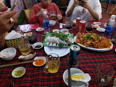 quảng nôm quán - nhà hàng hải sản