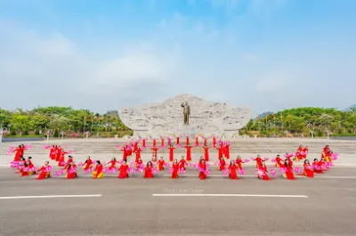 quảng trường tây bắc - công viên thành phố