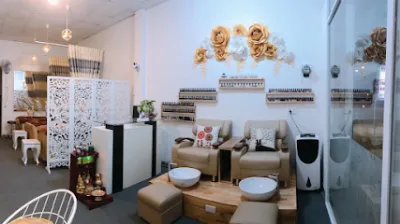 queen spa & nail