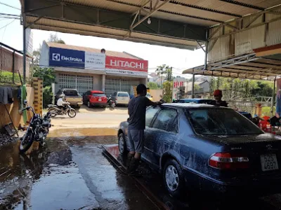 rửa xe 04 - bãi rửa xe ô tô