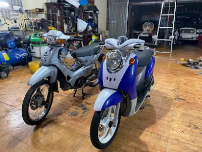 rửa xe bọt tuyết - bãi rửa xe ô tô