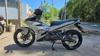 rửa xe hoàng việt - bãi rửa xe ô tô