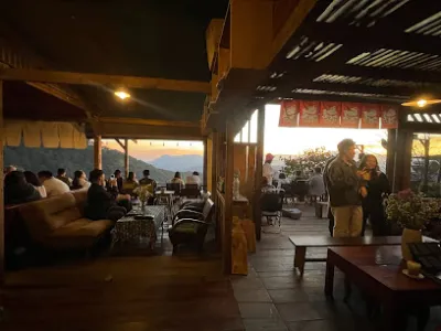 rừng na uy cafe - quán cà phê