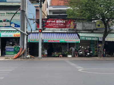 sạp khô bình - cửa hàng bách hóa