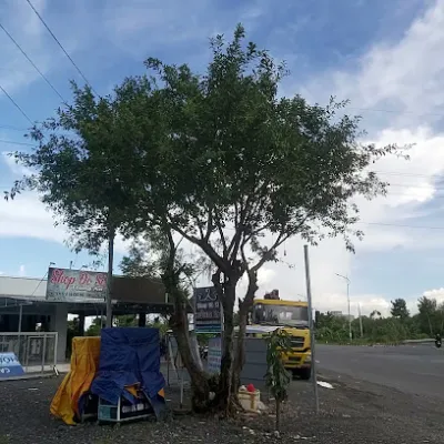 shop đồ si hồng ân - cửa hàng quần áo