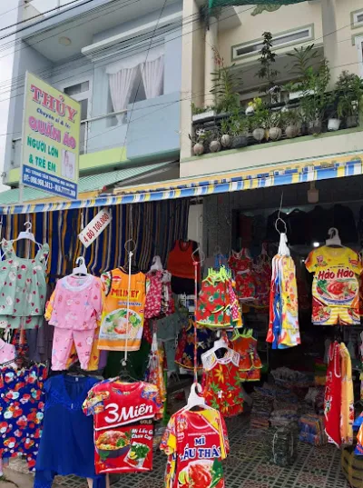 shop quần áo thủy an phú - cửa hàng quần áo