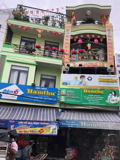 shop sữa - văn phòng phẩm hàm thụ - cửa hàng tạp phẩm