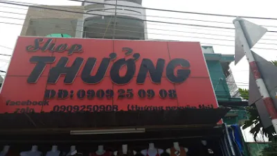 shop thưởng bán quần áo - cửa hàng quần áo