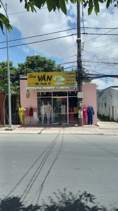 shop văn - cửa hàng quần áo nữ shop văn - cửa hàng quần áo nữ