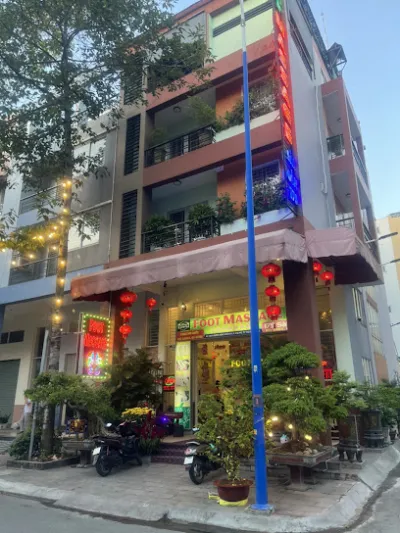spa foot massage saigon 179 cn1 ( 足部和身体按摩 )