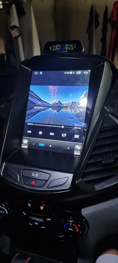 sữa chữa - bãi rửa xe ô tô