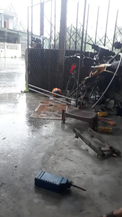 sửa chữa xe máy lam bac van - cửa hàng sửa chữa xe máy