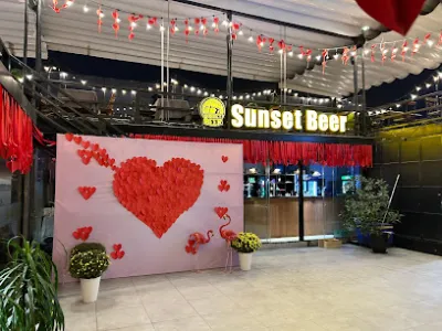 sunset beer - khu vực phục vụ bia