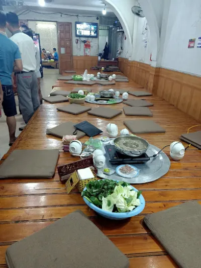 thắng cố thòong - nhà hàng