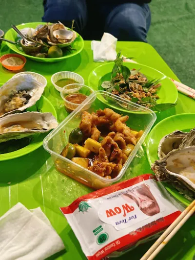 thảo vy - chân gà & hàu nướng - quán ăn nhẹ