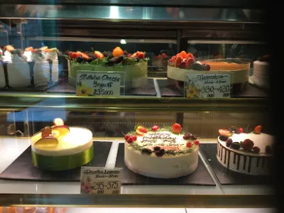 tiệm bánh dolce vita  bánh tiramisu ngon quận 7 - cửa hàng bánh